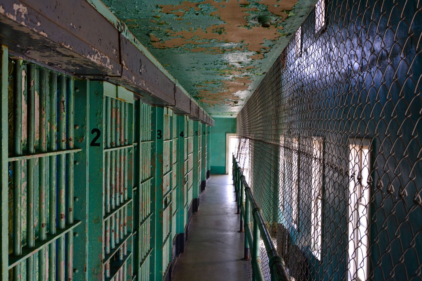 Cell block